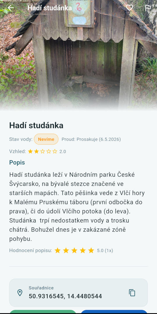Detail studánky s fotkou a popisem